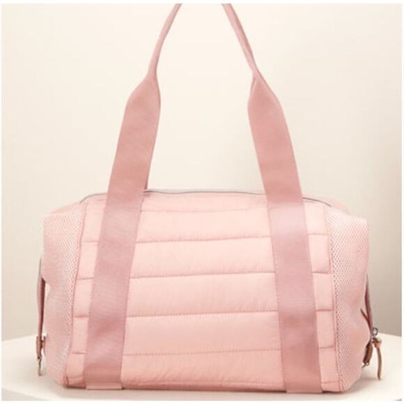 STELLA & DOT Crush It Duffle bag - Picture 2 of 12